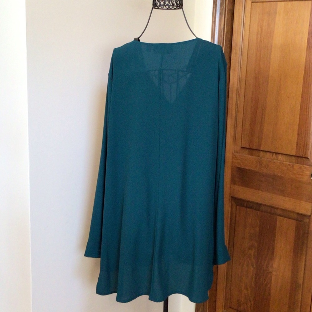 Evri X2 1 Emerald Green and 1 black/White Stripe long sleeve blouse size 0X - Picture 6 of 11